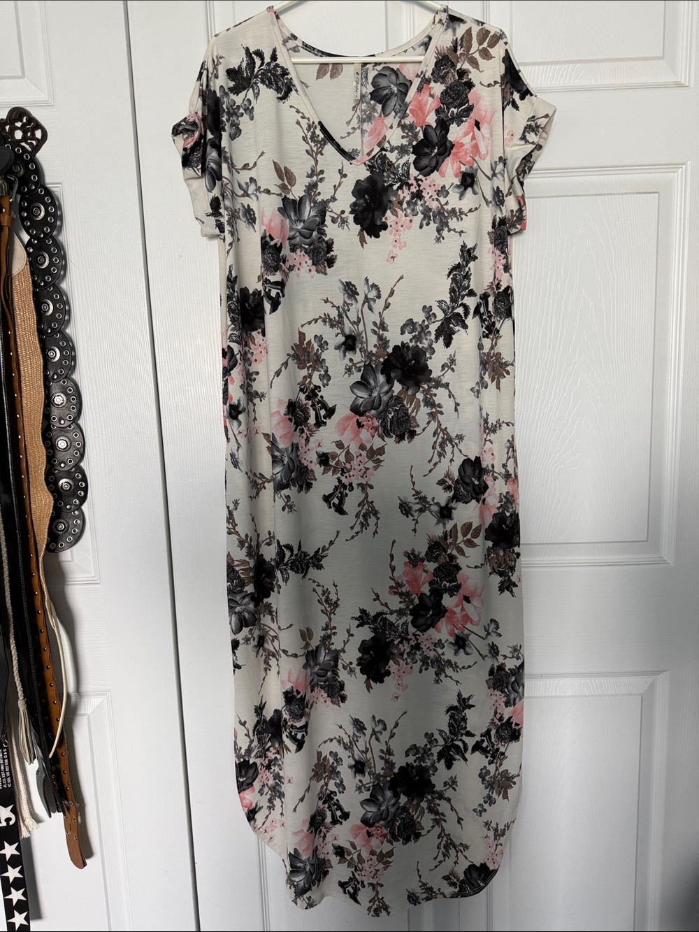 Cream Floral V-Neck Maxi Dress with Pink & Black Accents